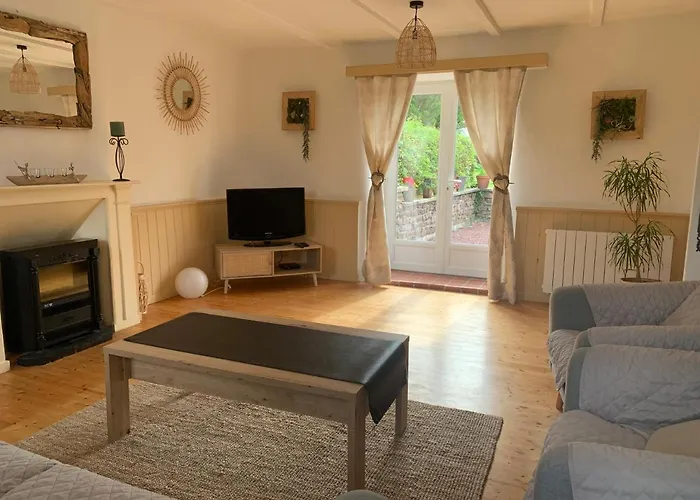 La Belle Etoile Proche De Granville * Ver (Manche)