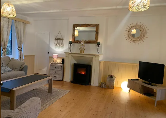 La Belle Etoile Proche De Granville *