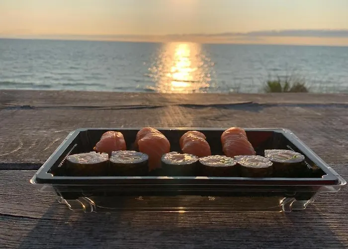 La Belle Etoile Proche De Granville Hébergement de vacances *